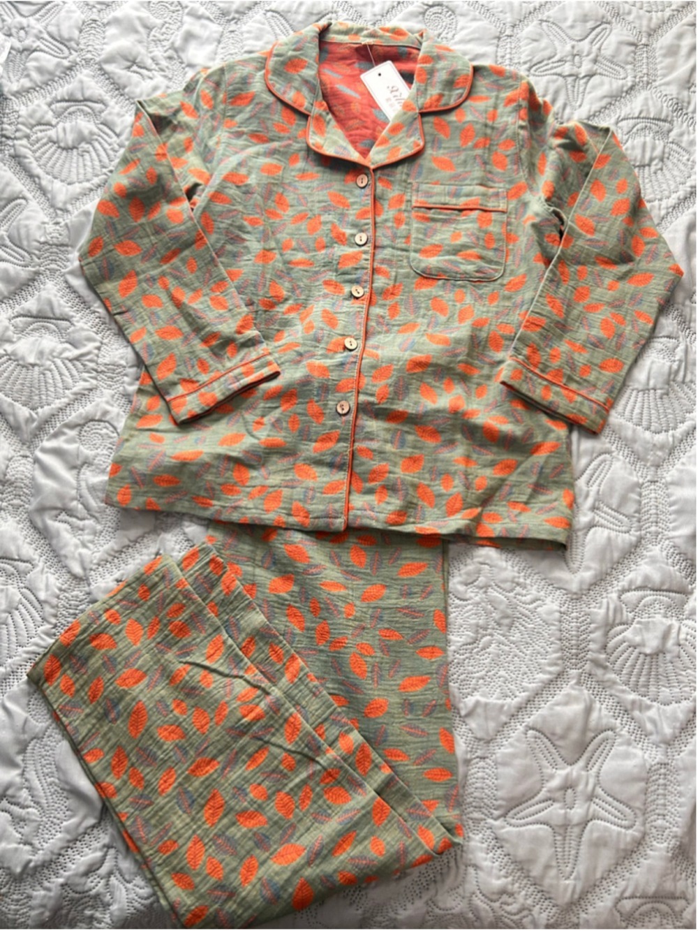 Xilinuo Pajama Set Women’s M Green Orange Leaf Print 100% Cotton NWT